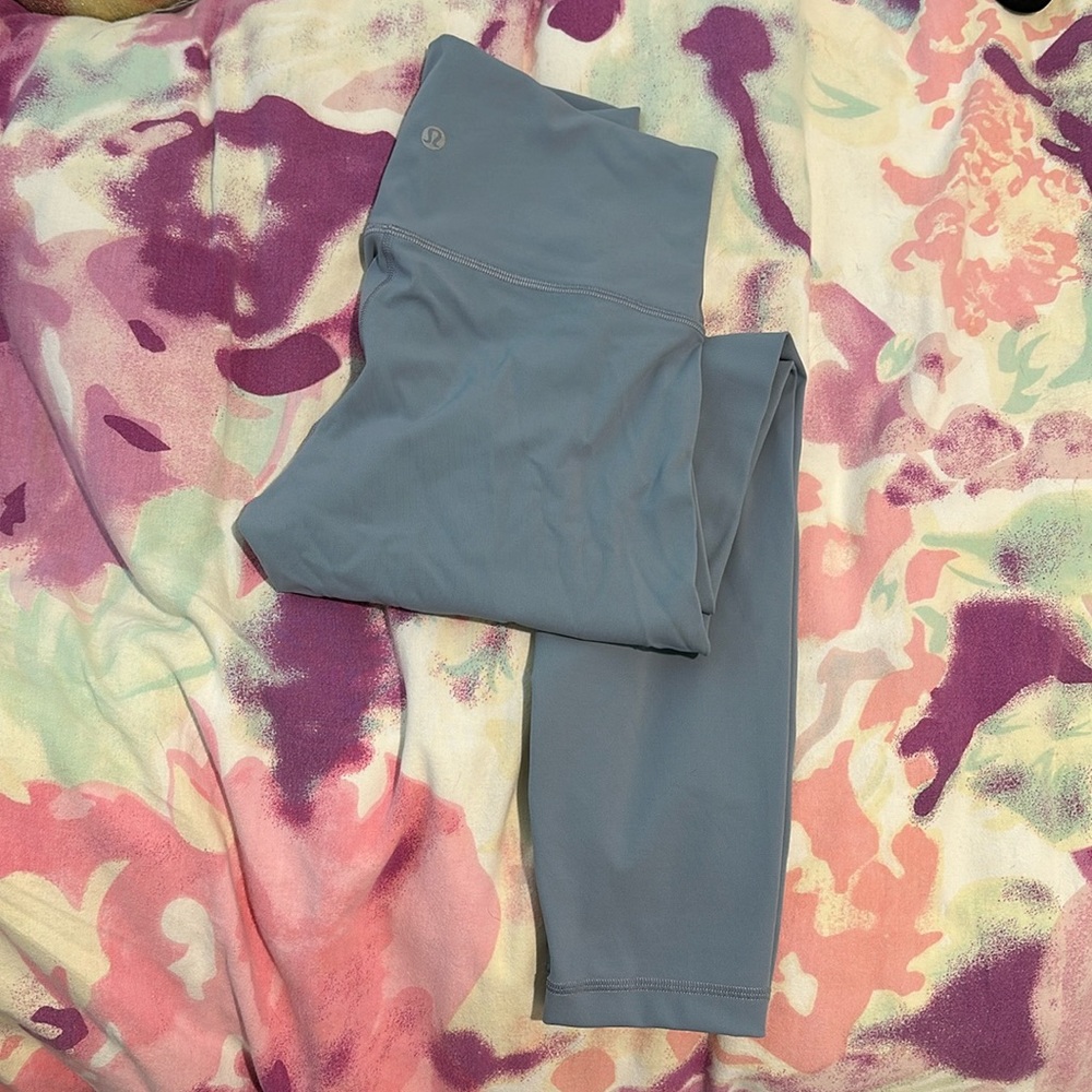 lululemon athletica Chambray Blue Wunder Under Leggings 25'